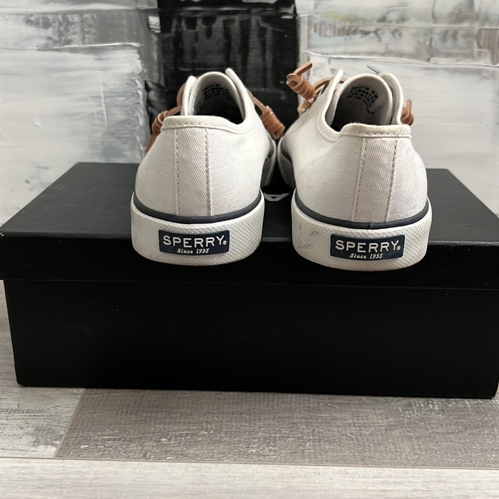 Sperry Top-Sider Womens Size 6 - Picture 3 of 8